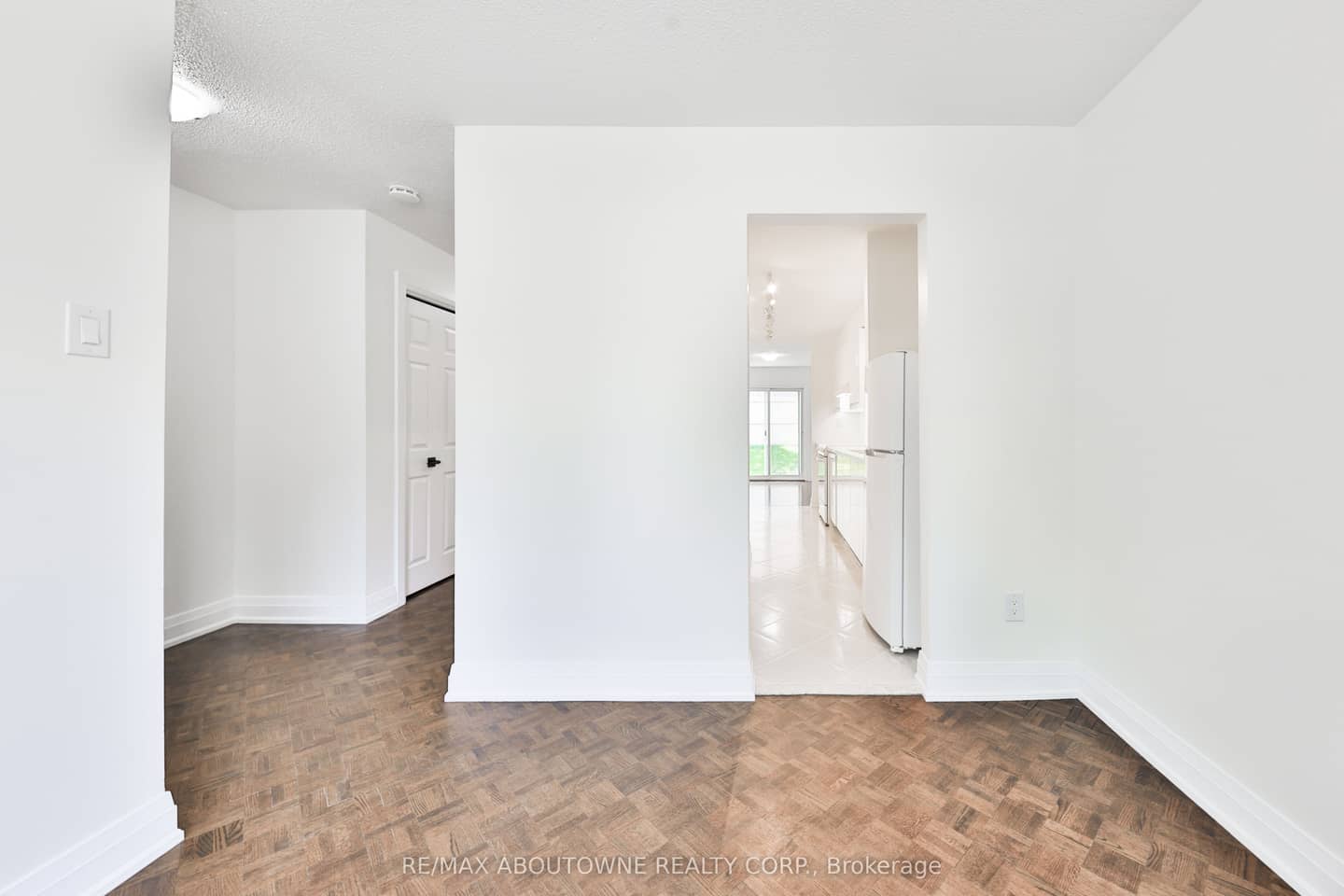 4635 Regents Terrace 2, Mississauga, ON L5R 1W8