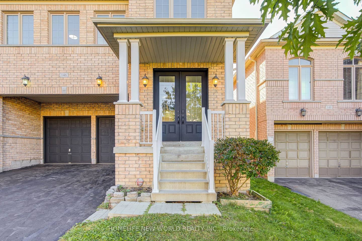 146 Art West Avenue, Newmarket, ON L3X 0C1