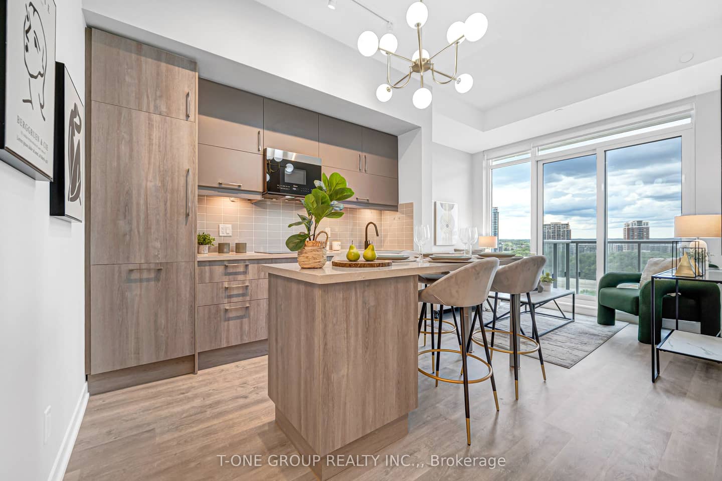 292 Verdale Crossing 1007, Markham, ON L6G 0H6