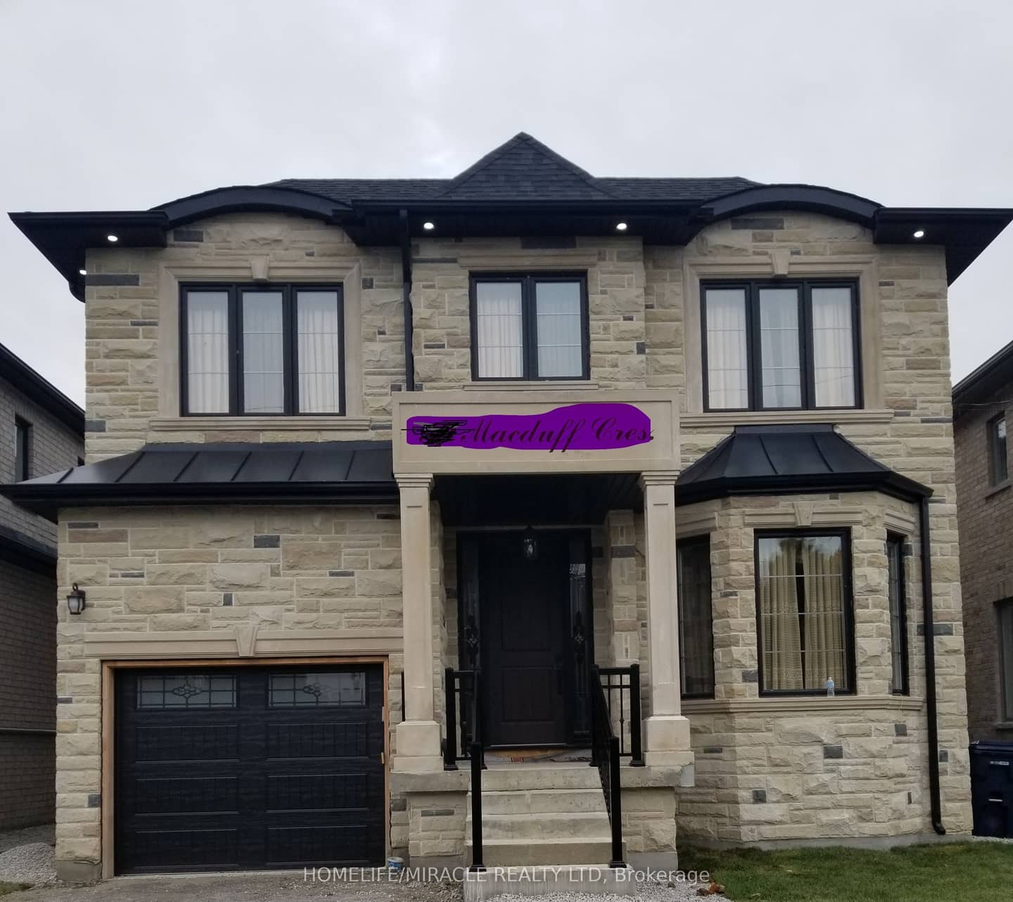 59 Macduff Crescent, Toronto, ON M1M 3K2