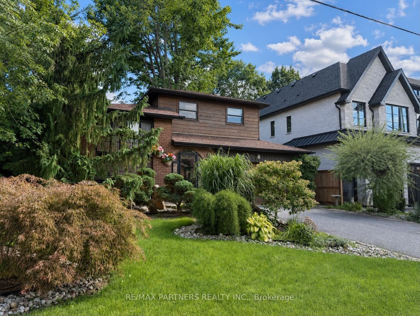 23 Pomander Road, Markham, ON L3R 1X5