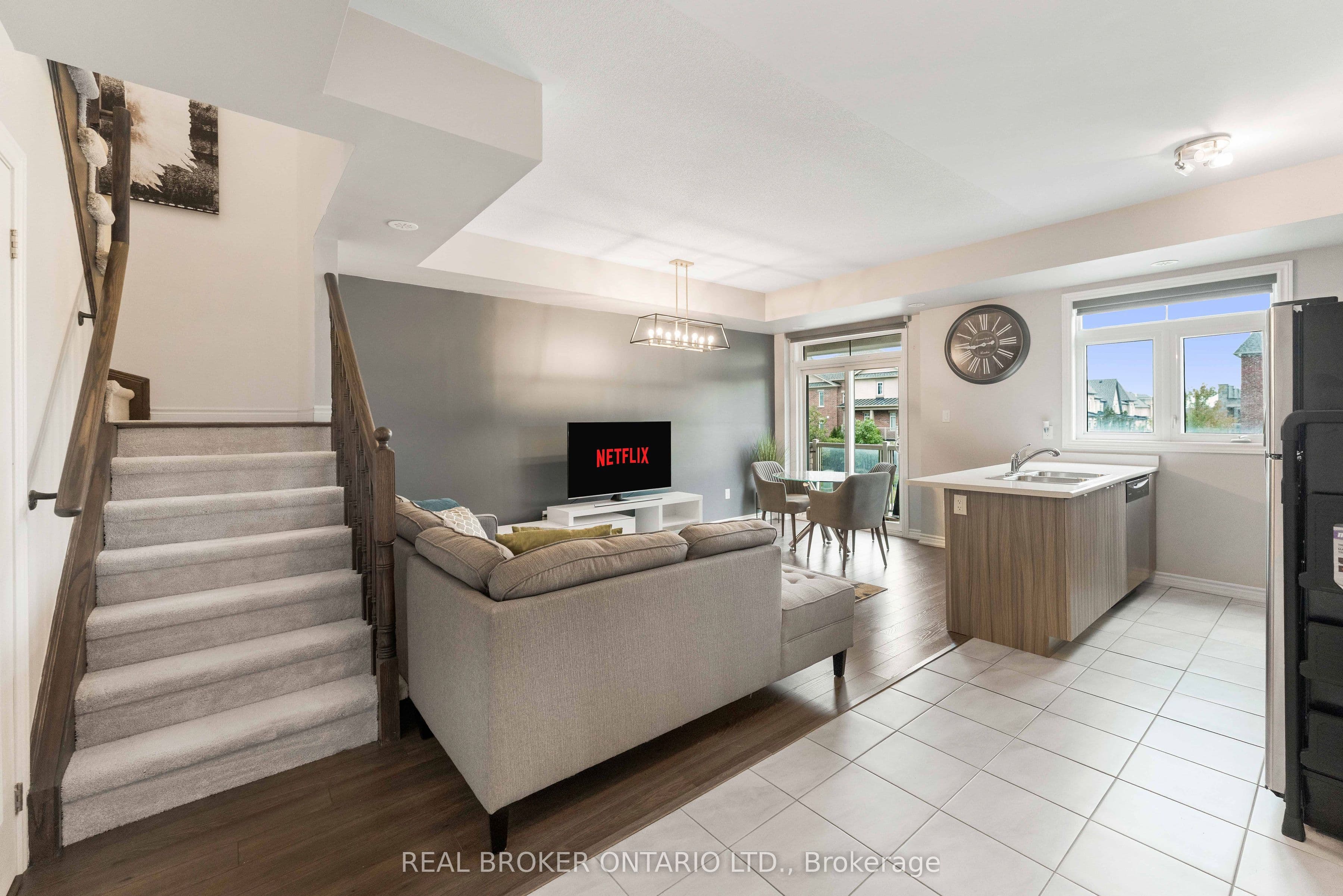 1777 Rex Heath Drive, Pickering, ON L1X 0E4