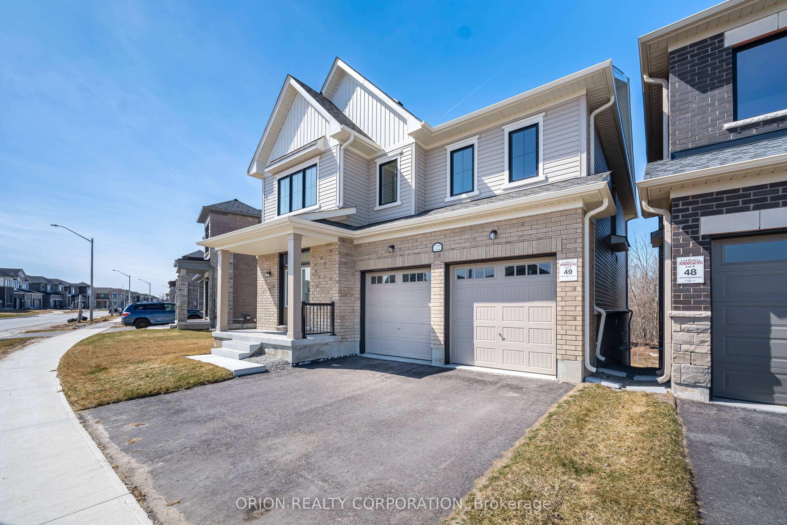 122 Thicketwood Avenue, Barrie, ON L9J 0W8