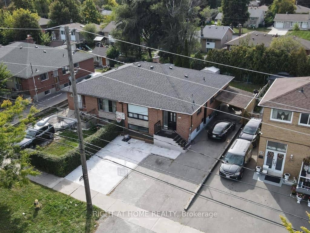 3174 Weston Road, Toronto, ON M9M 2T6