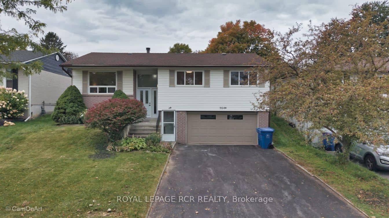 364 Dixon Boulevard, Newmarket, ON L3Y 5C4