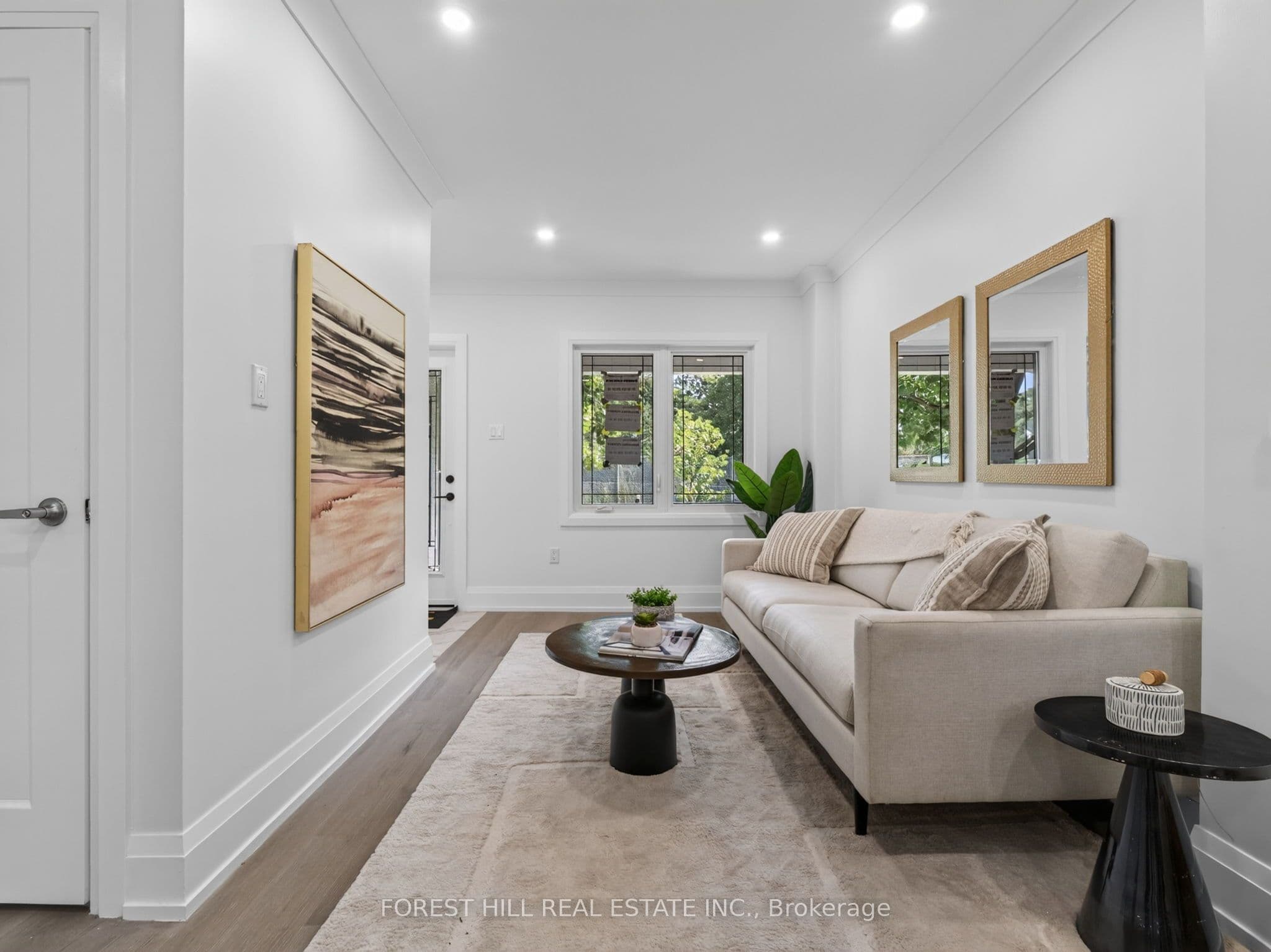54 Chatham Avenue, Toronto, ON M4J 1K6