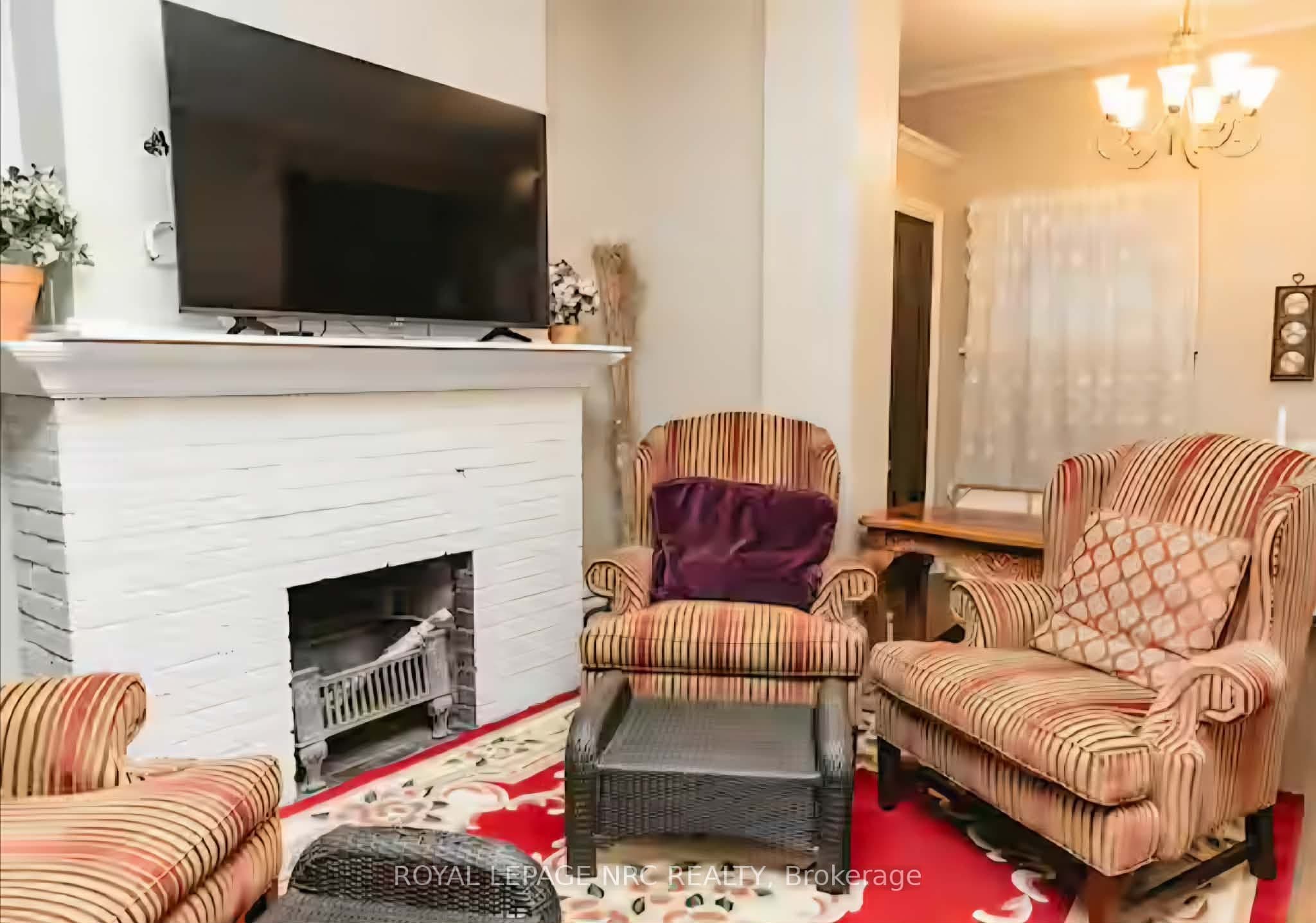 148 Geneva Street, St. Catharines, ON L3R 4N9