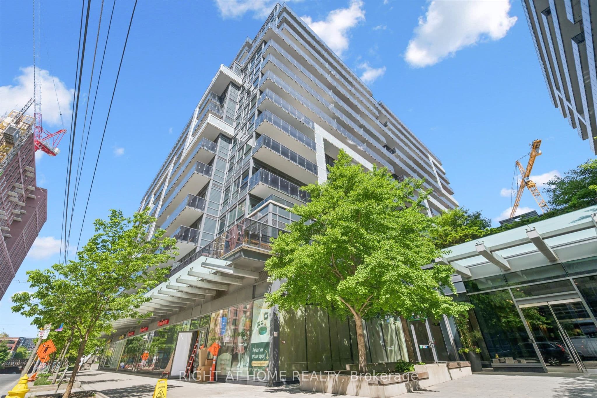1030 King Street W 418, Toronto, ON M6K 3N3