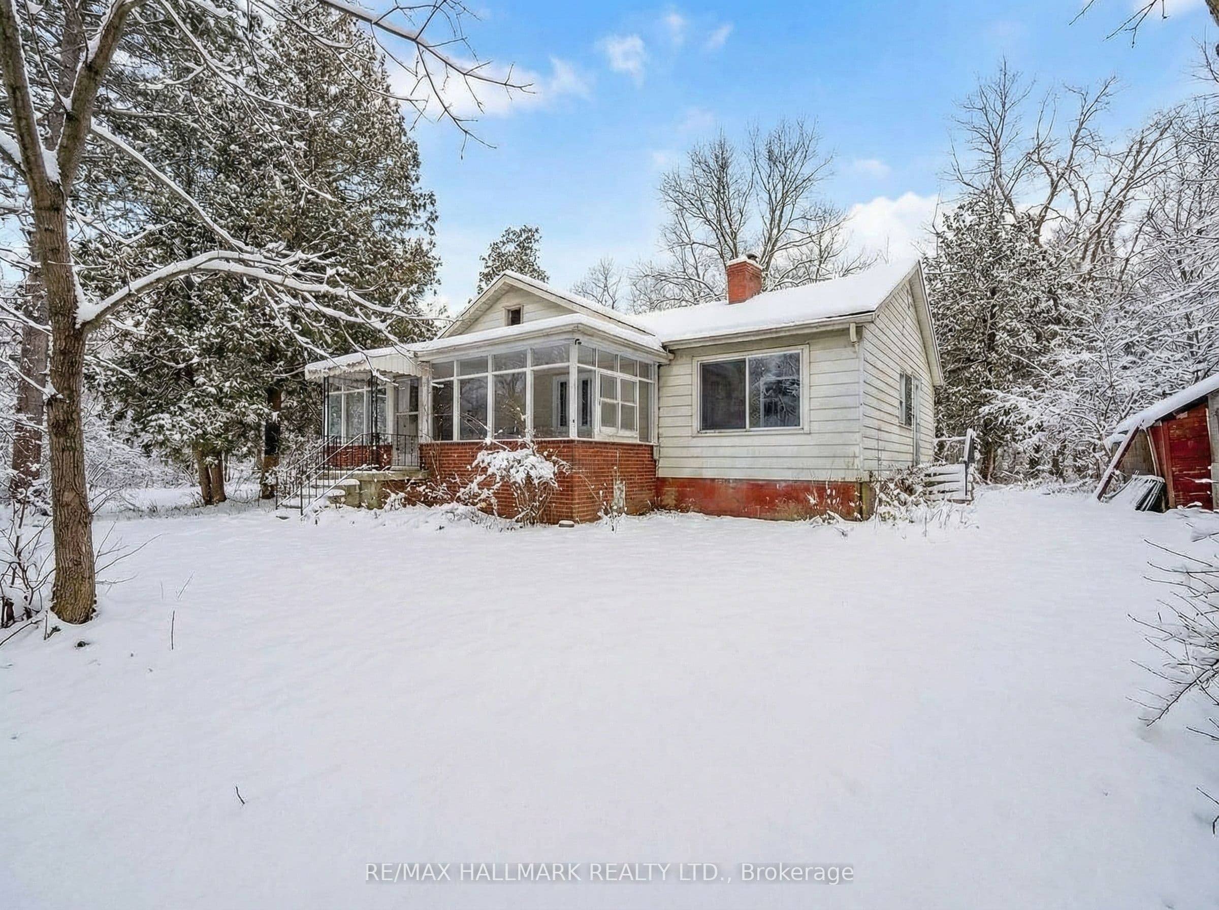 108 Yongehurst Road, Richmond Hill, ON L4C 3T2