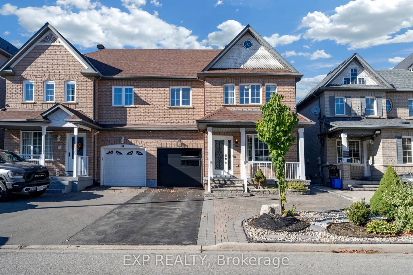 96 Grand Valley Boulevard, Vaughan, ON L6A 3K4
