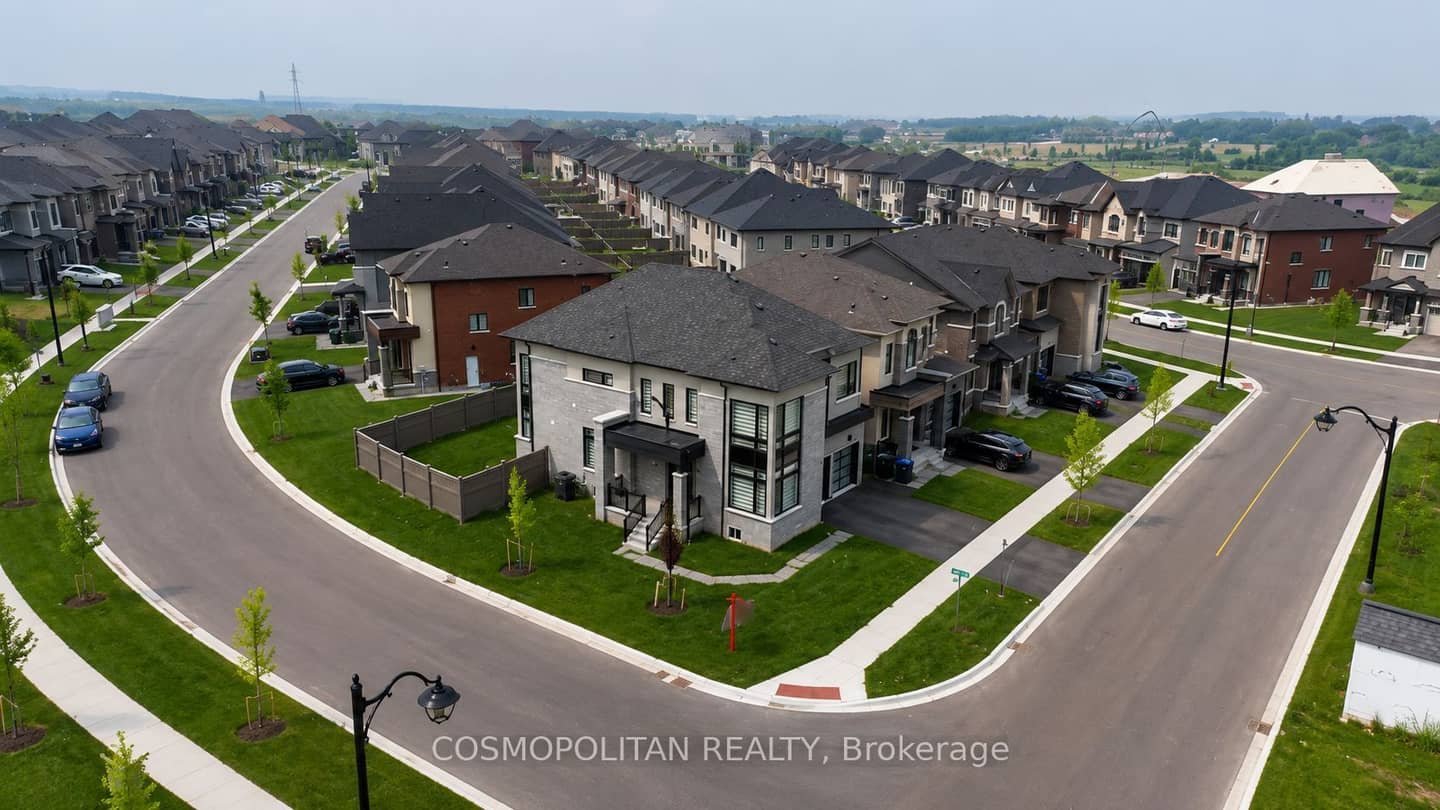 1 Icon Street, Brampton, ON L6R 4G1