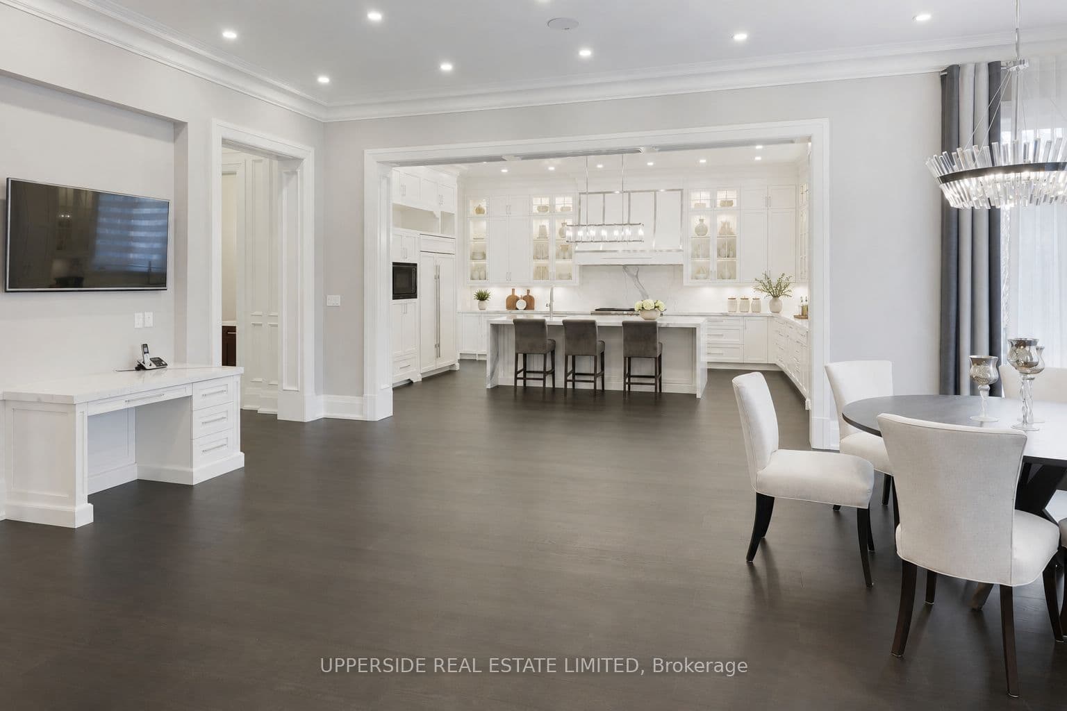 28 Thornridge Drive, Vaughan, ON L4J 1C6
