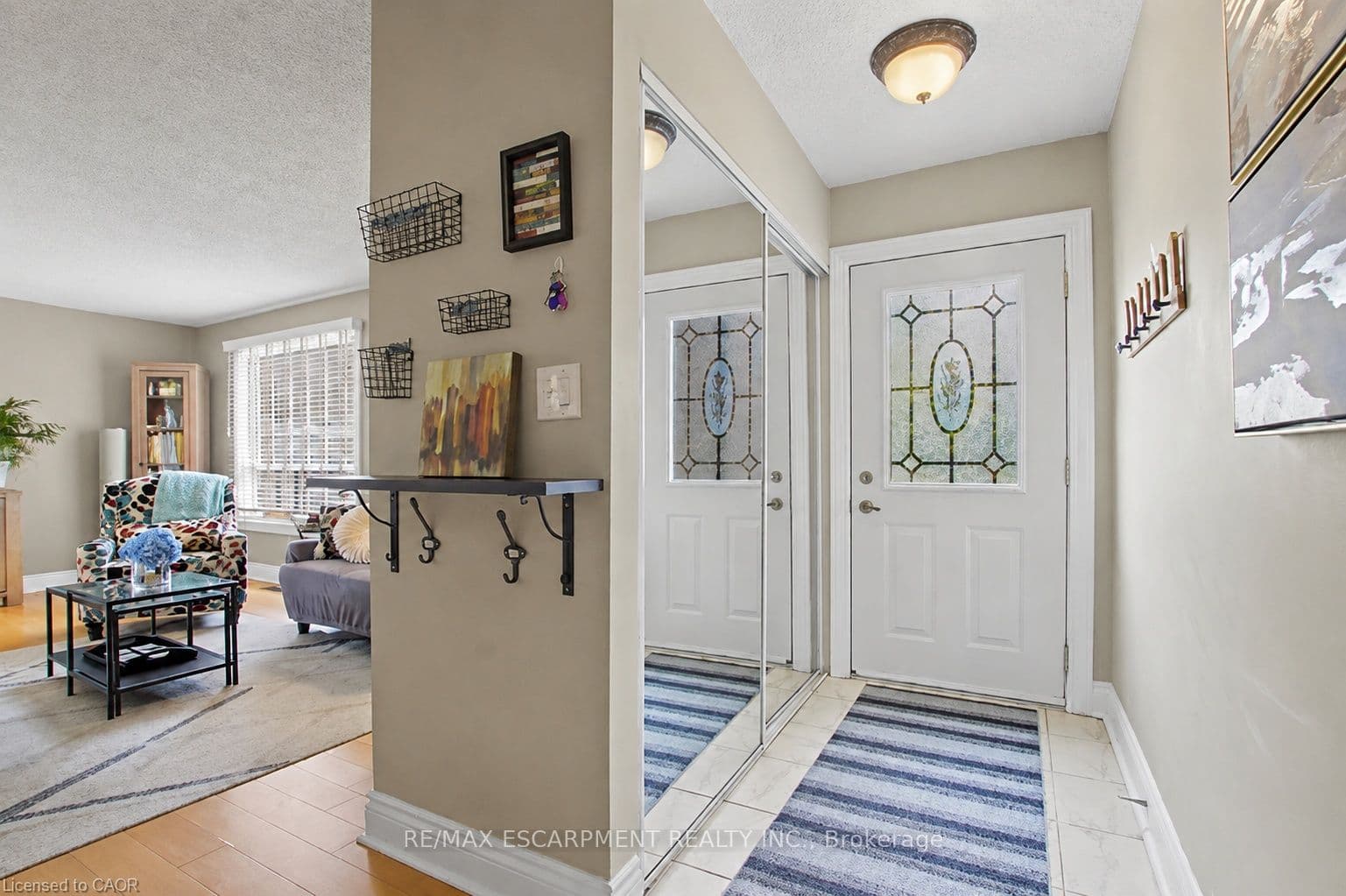 661 Francis Road 4, Burlington, ON L7T 3X6