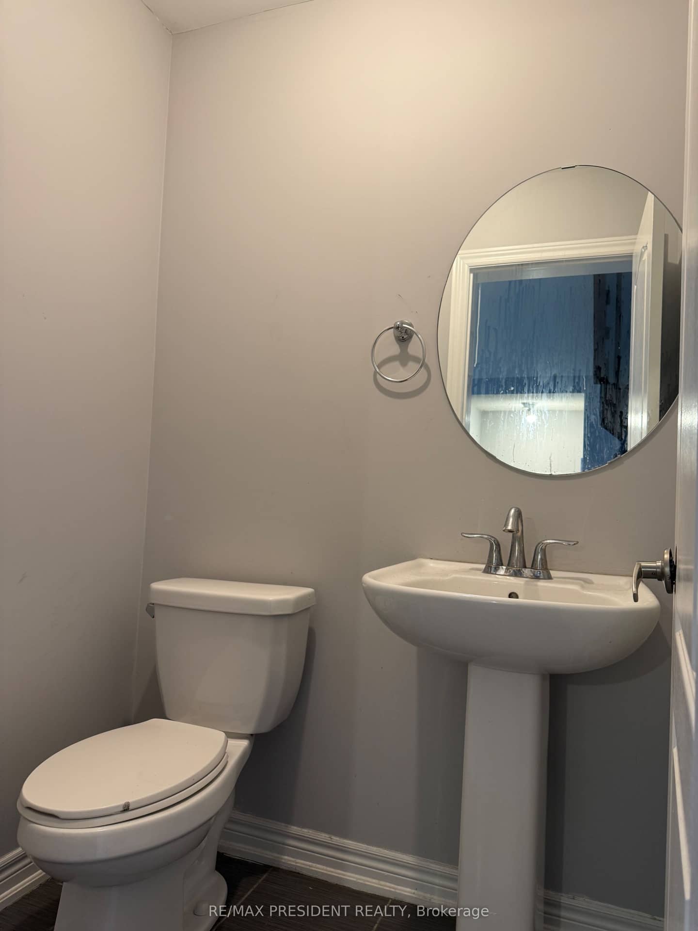 98 Davenfield Circle, Brampton, ON L6P 4M1