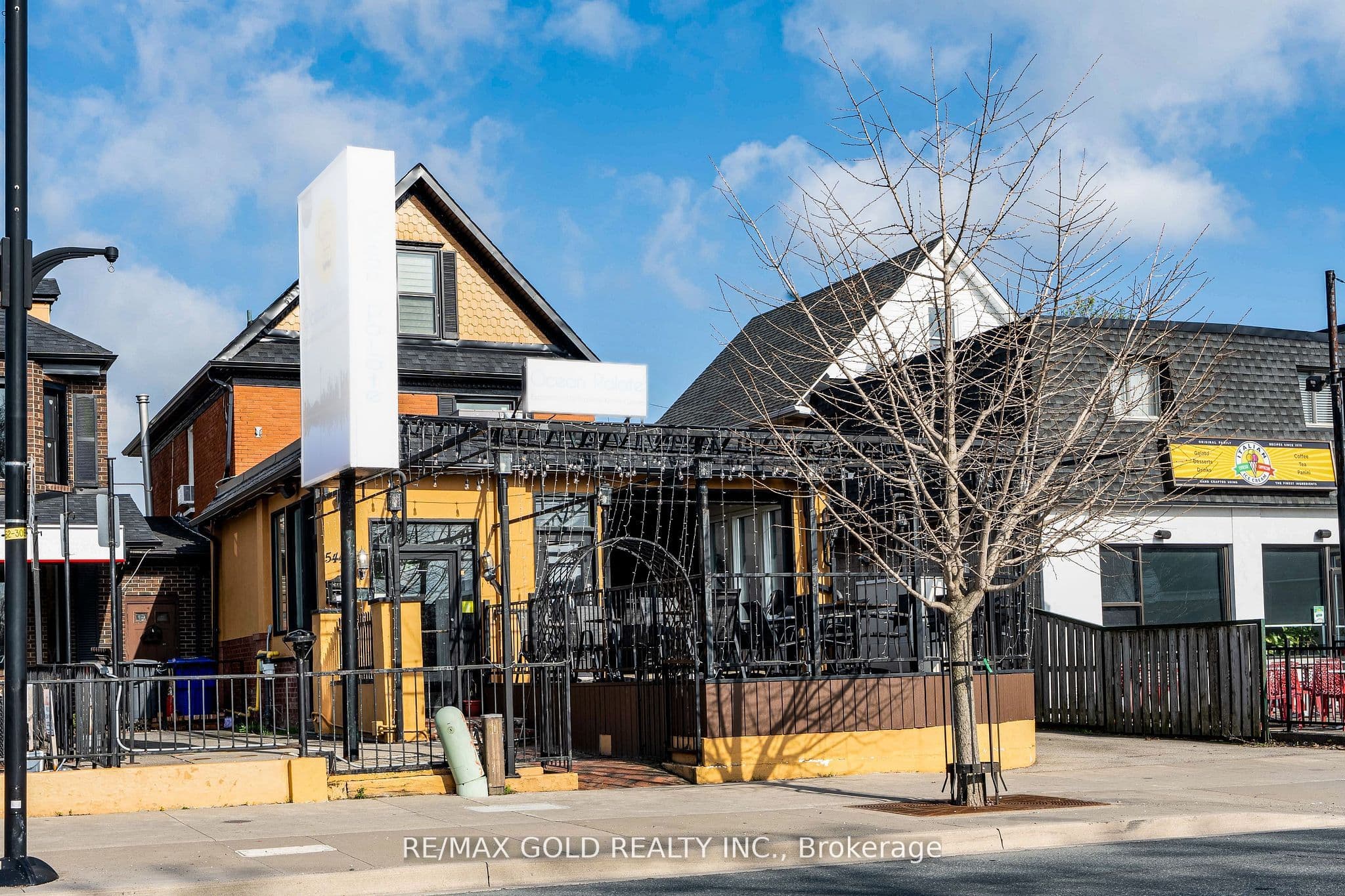 5448 Victoria Avenue, Niagara Falls, ON L2G 3L2