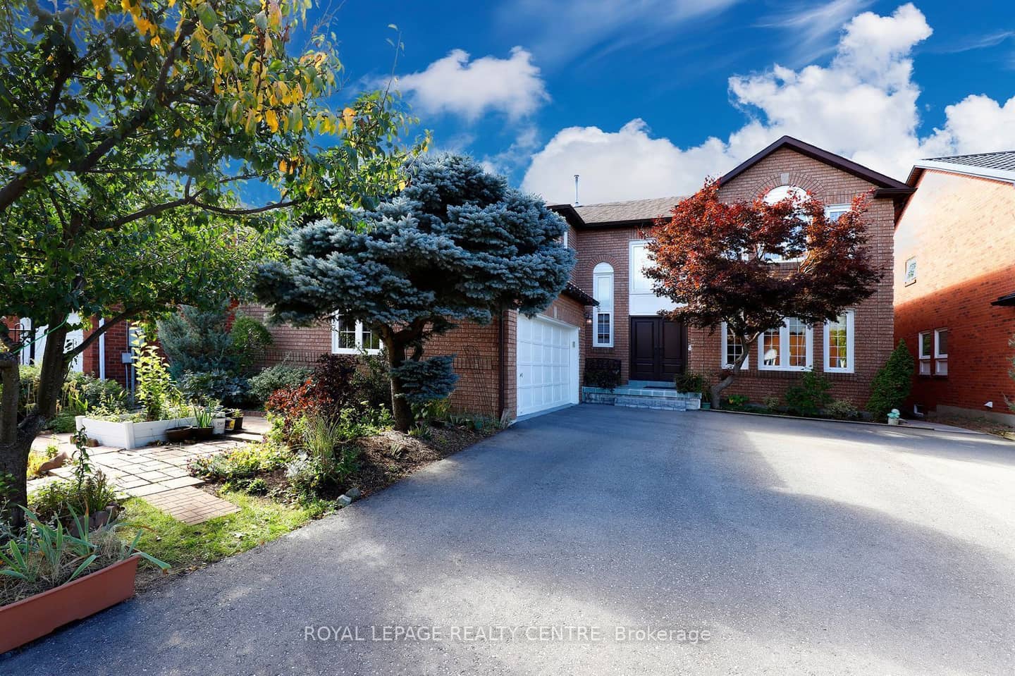 5680 Oldcastle Crescent, Mississauga, ON L5M 4X5