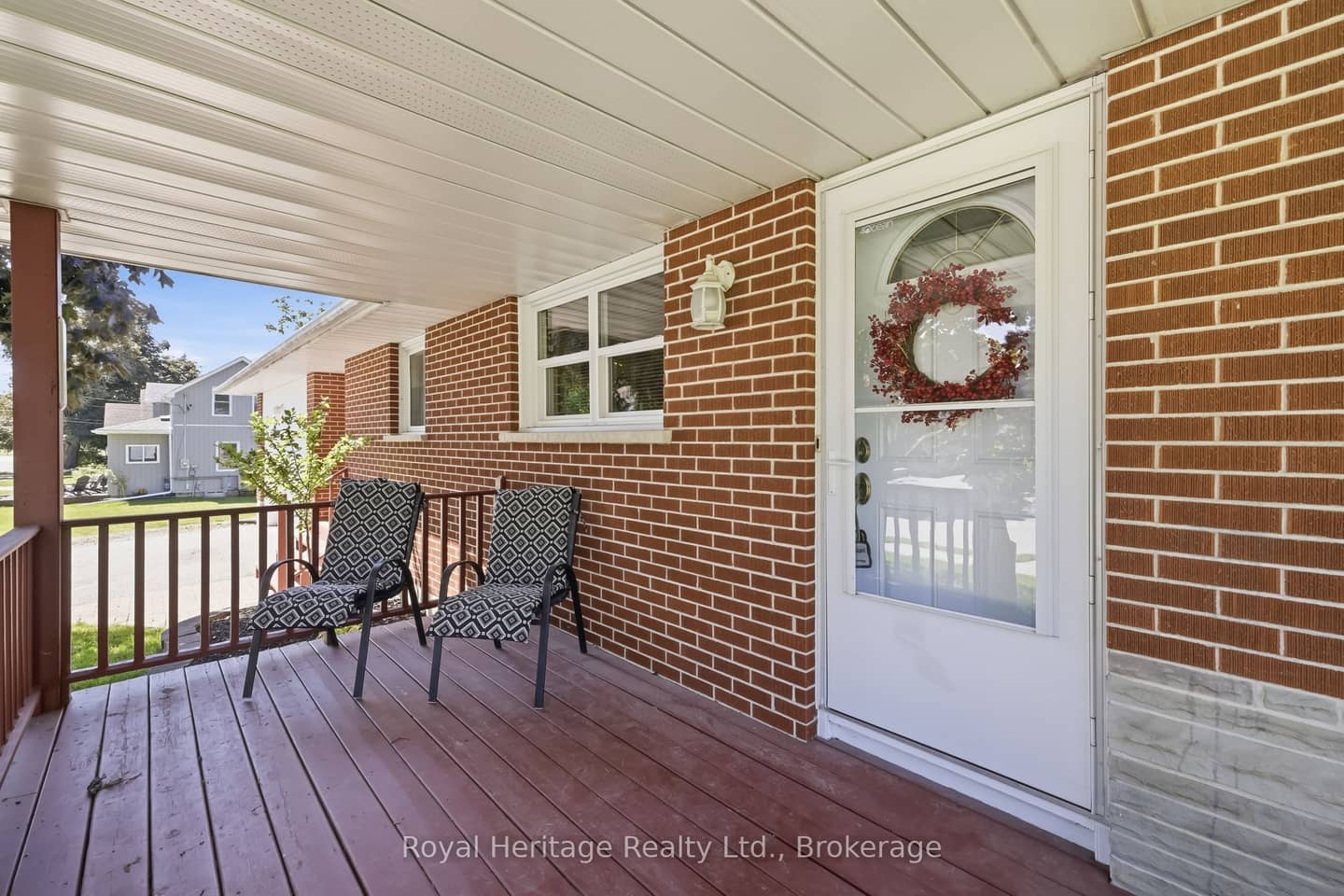 12 Simcoe Street, Whitby, ON L1M 1B2