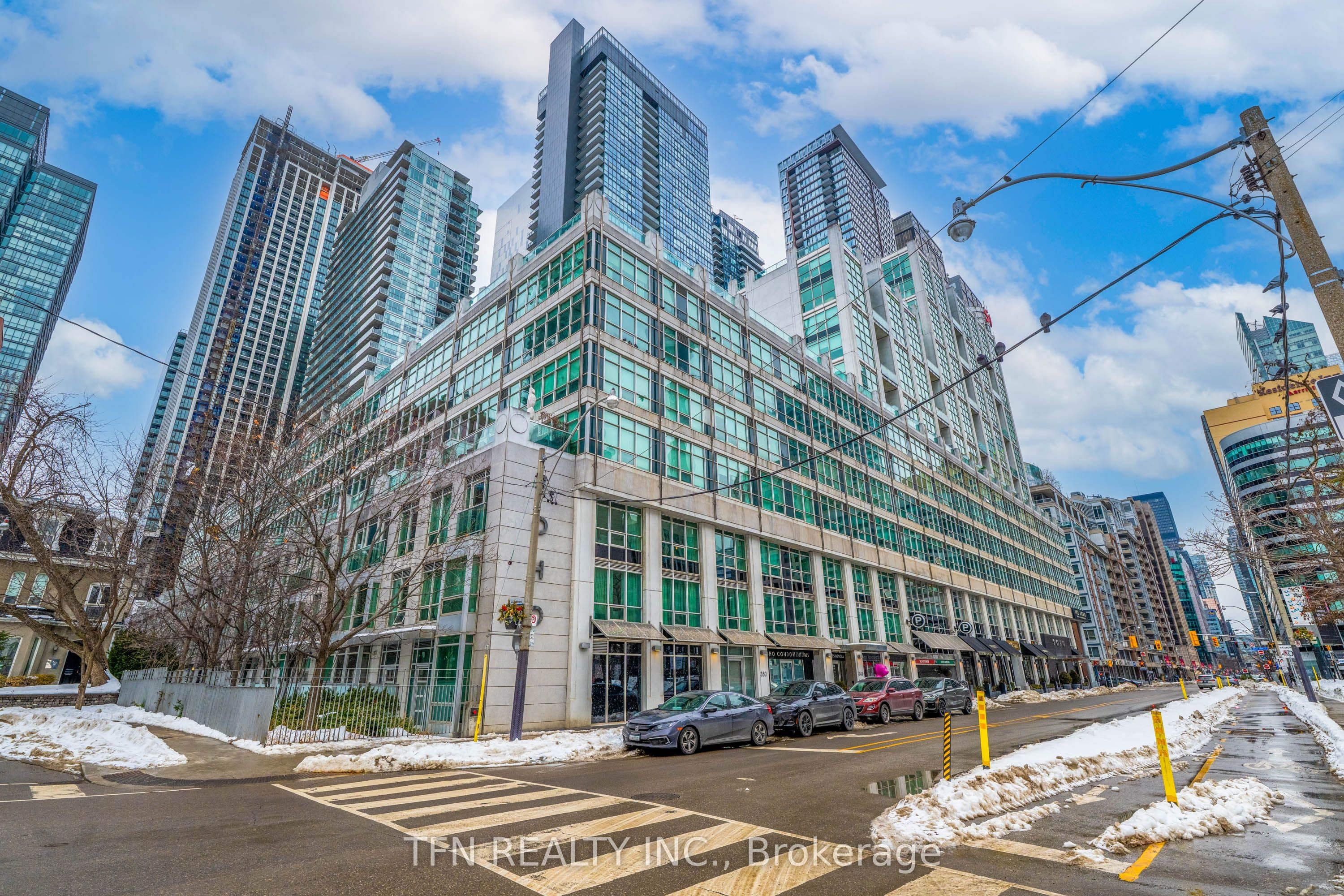 350 Wellington Street W M22, Toronto, ON M5V 3W9