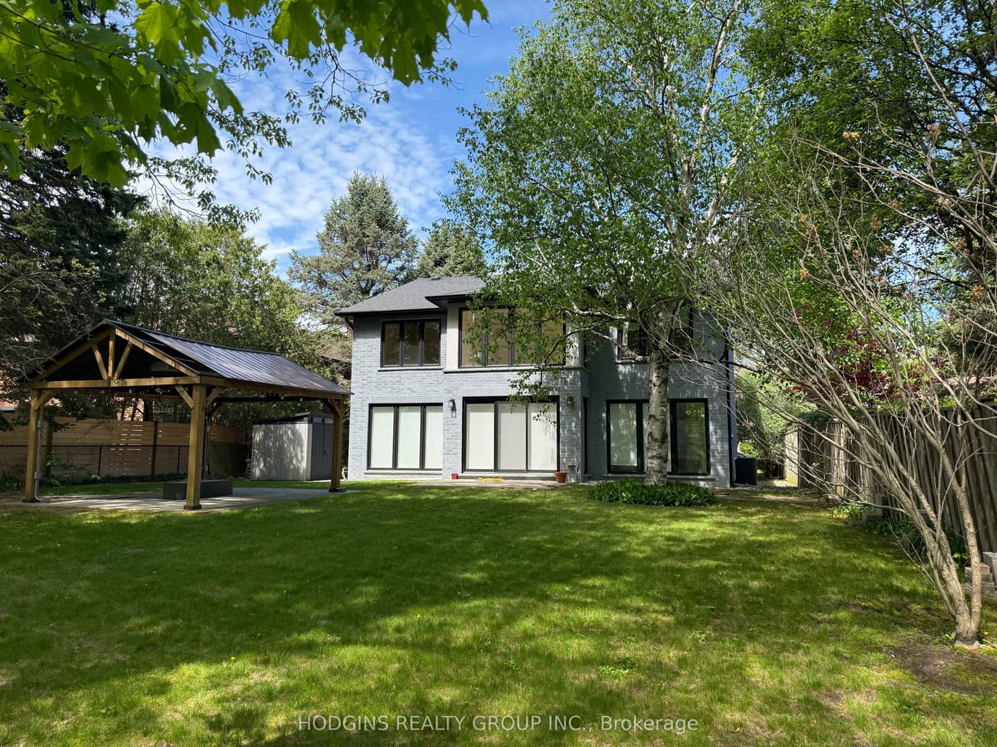 1670 Caverly Court, Mississauga, ON L5L 3L7