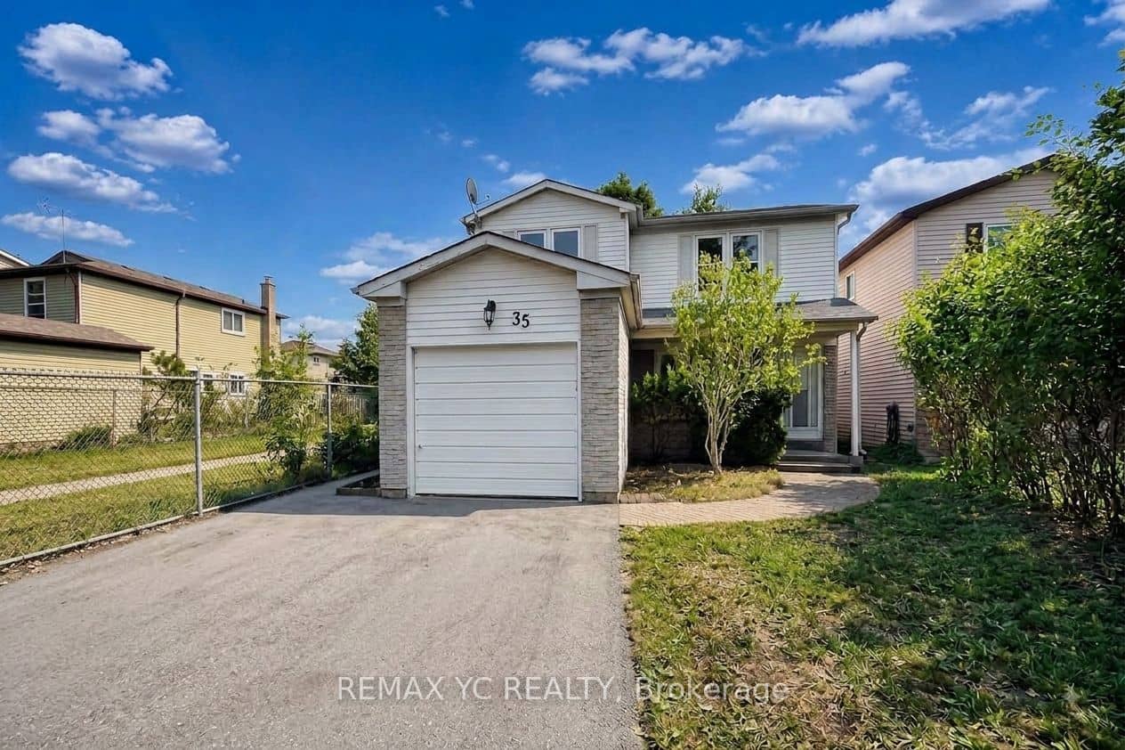 35 Kitsilano Crescent, Richmond Hill, ON L4C 5A4