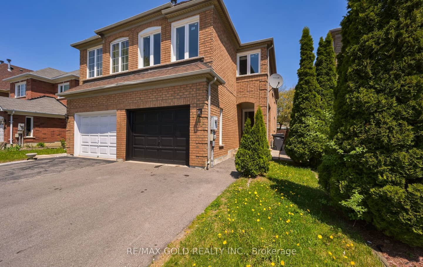 171 Fernforest Drive, Brampton, ON L6R 1T7
