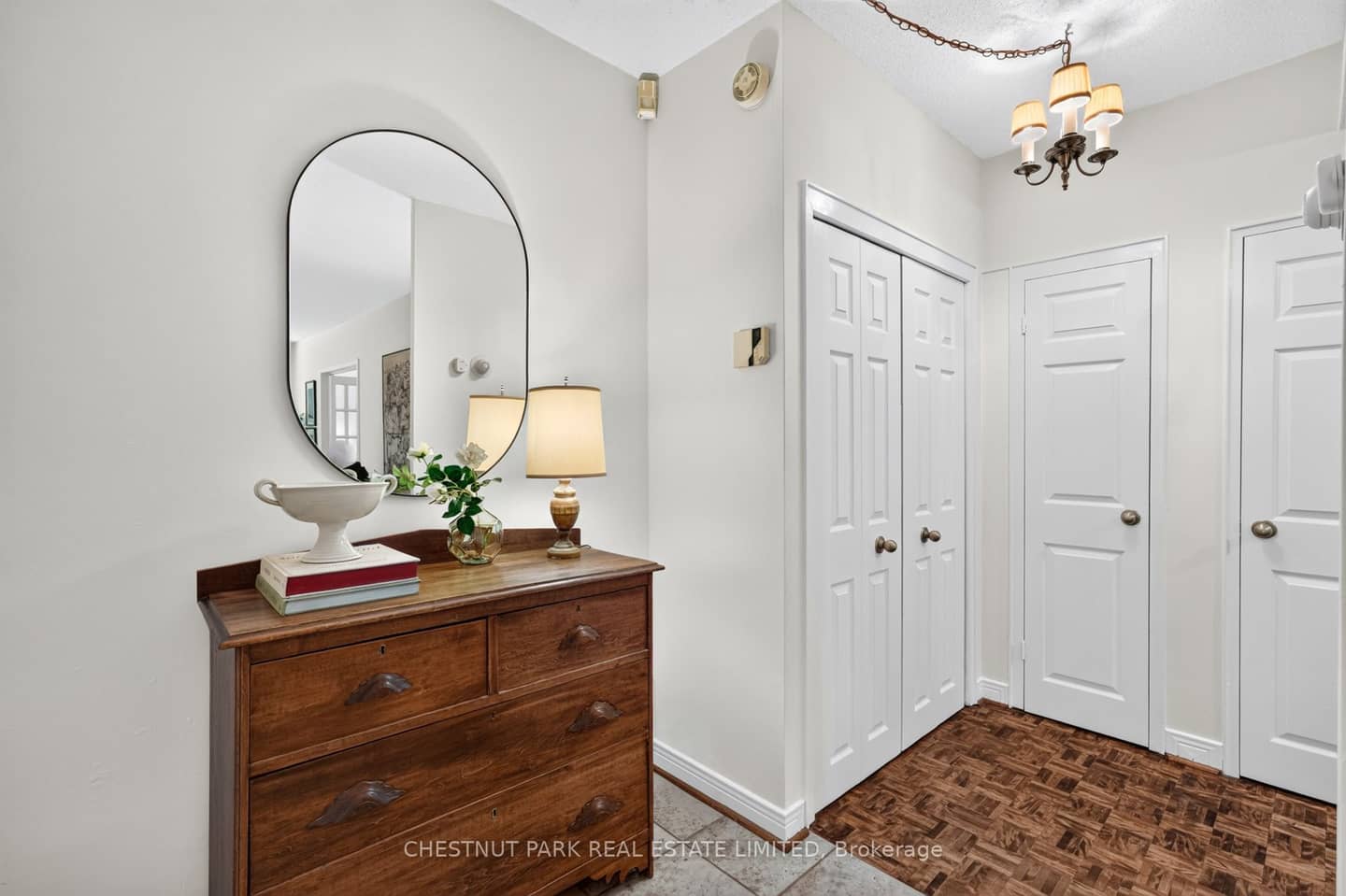21 Dale Avenue 502, Toronto, ON M4W 1K3