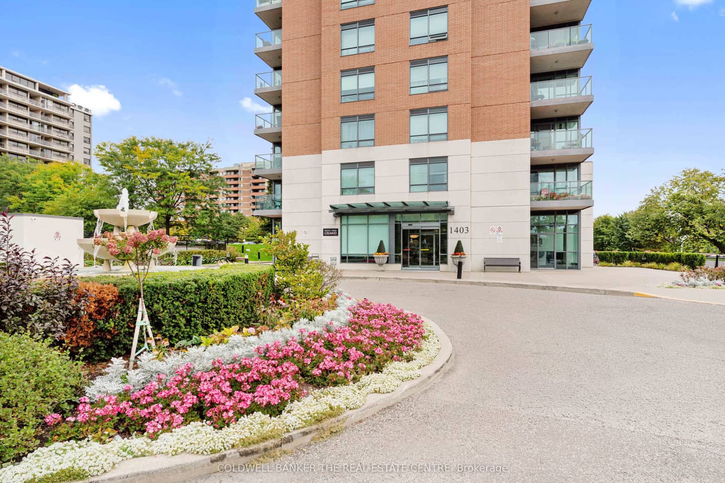1403 Royal York Road 711, Toronto, ON M9P 0A1