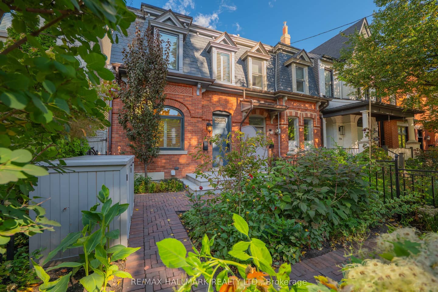 130 Simpson Avenue, Toronto, ON M4K 1A3