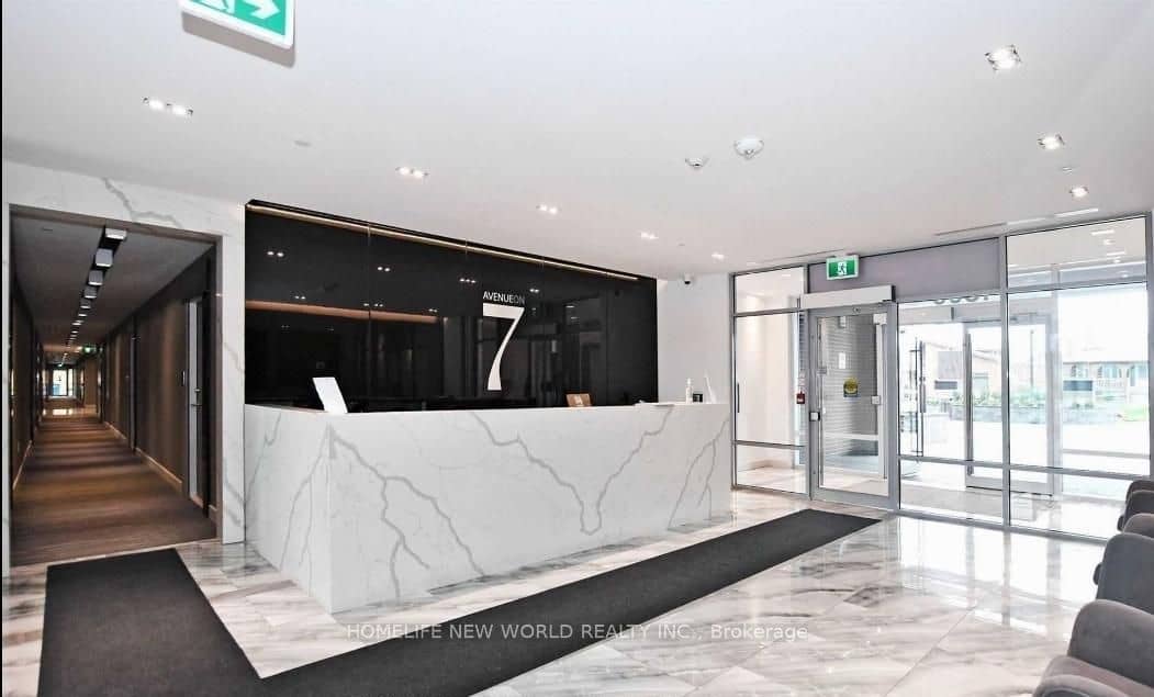 4800 Highway 7 215, Vaughan, ON L4L 1H8