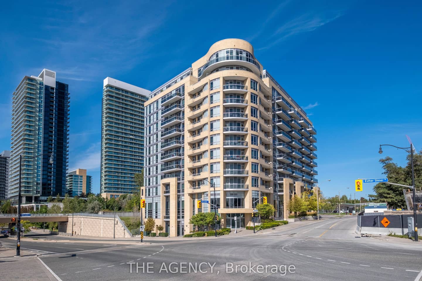 2756 Old Leslie Street 506, Toronto, ON M2K 0E2