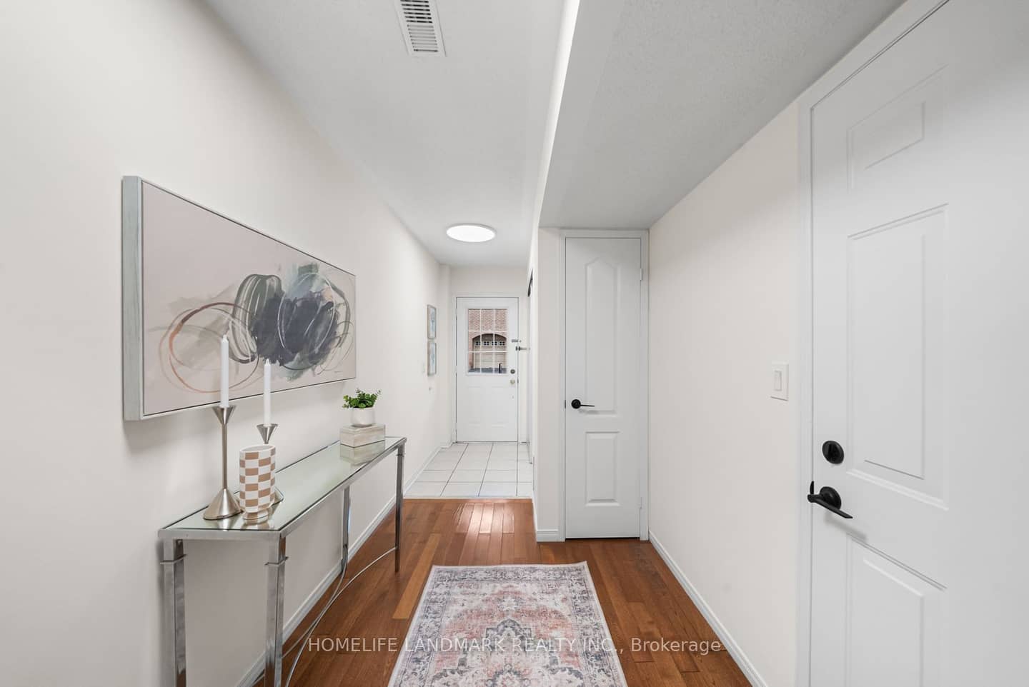 3 Brisby Mews 57, Toronto, ON M1P 5H7