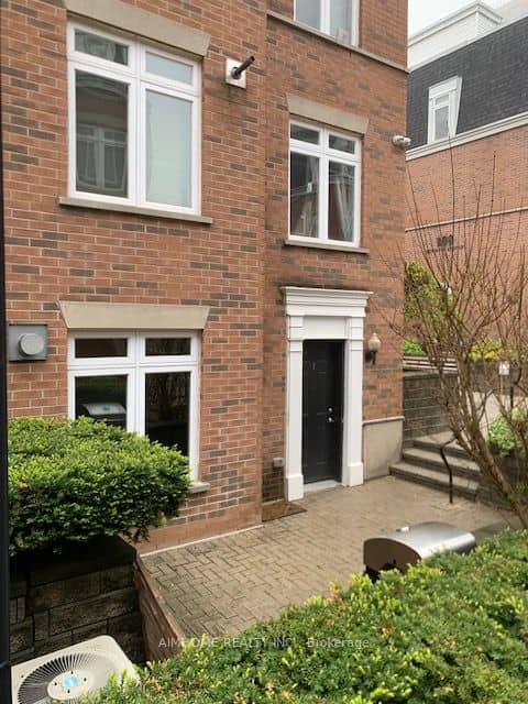 100 Redpath Avenue 1, Toronto, ON M4S 2J7