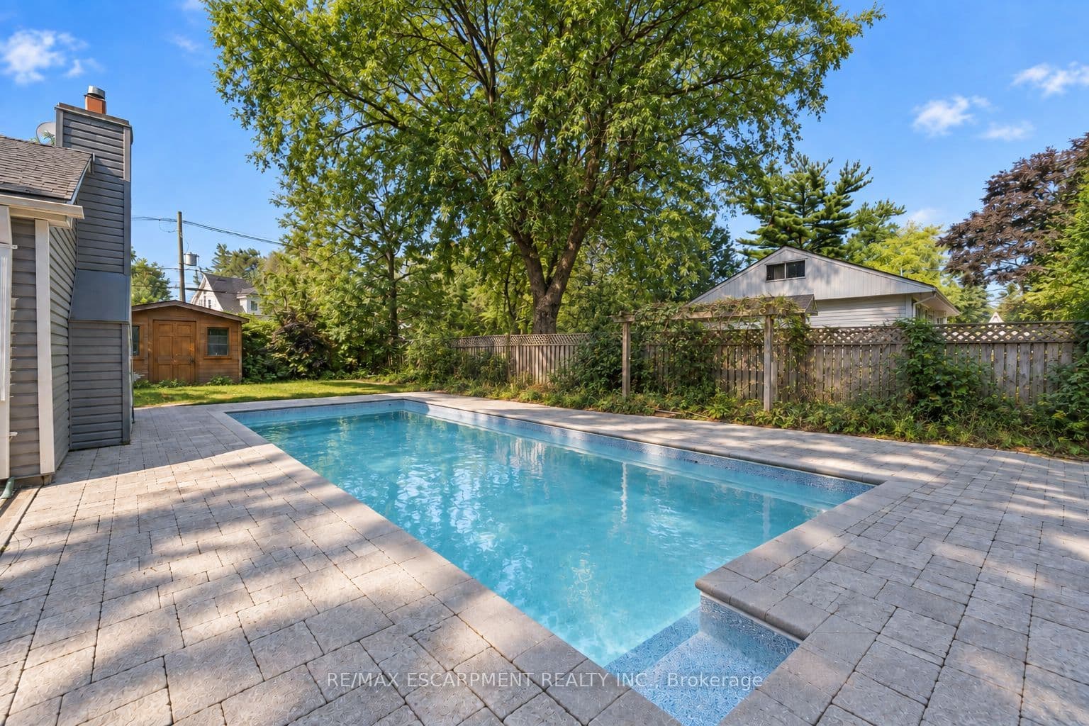 505 Patricia Drive, Oakville, ON L6K 1L9