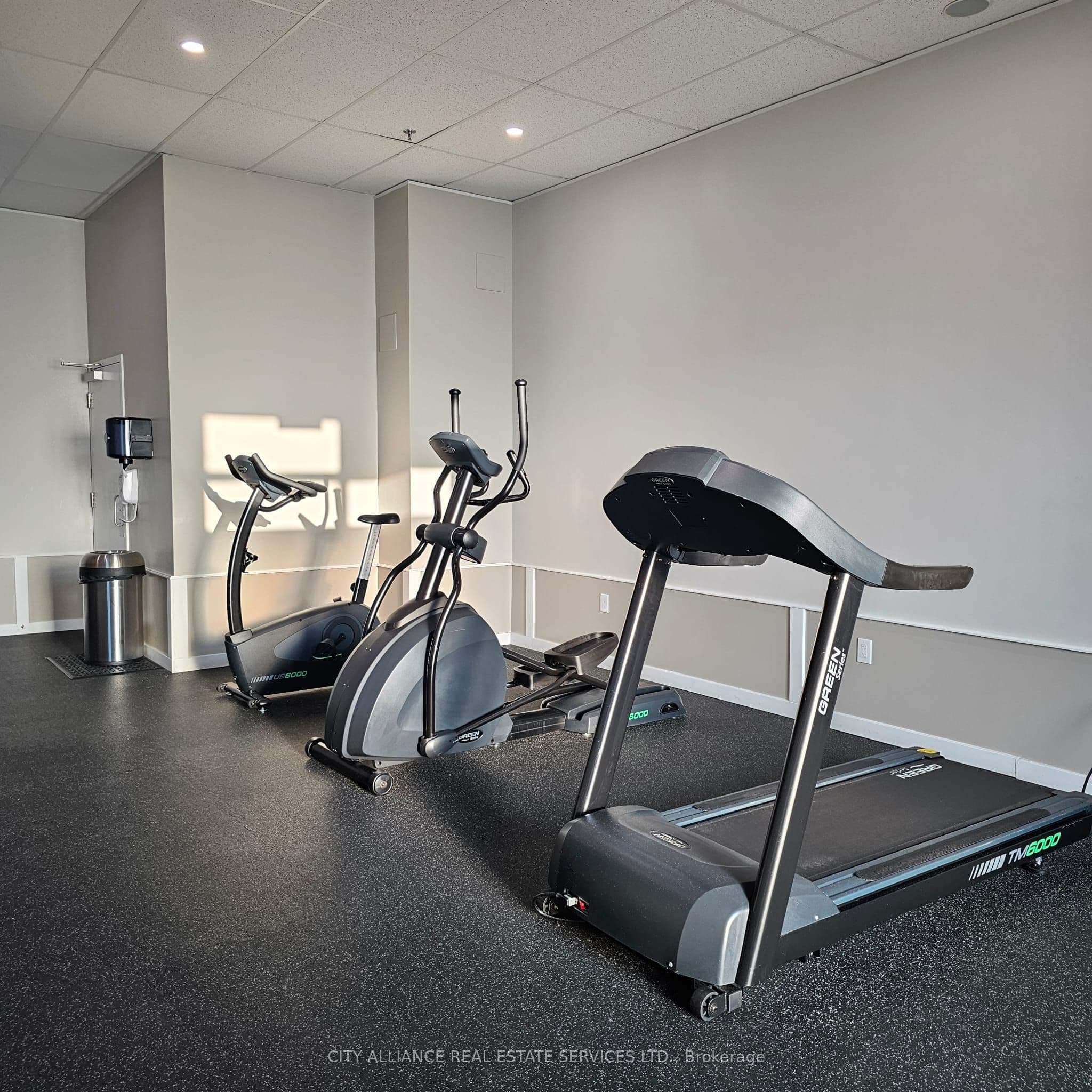 2522 Keele Street 512, Toronto, ON M6L 2N8