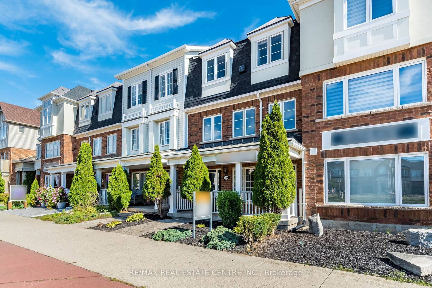 3141 Walkers Line, Burlington, ON L7M 0E1