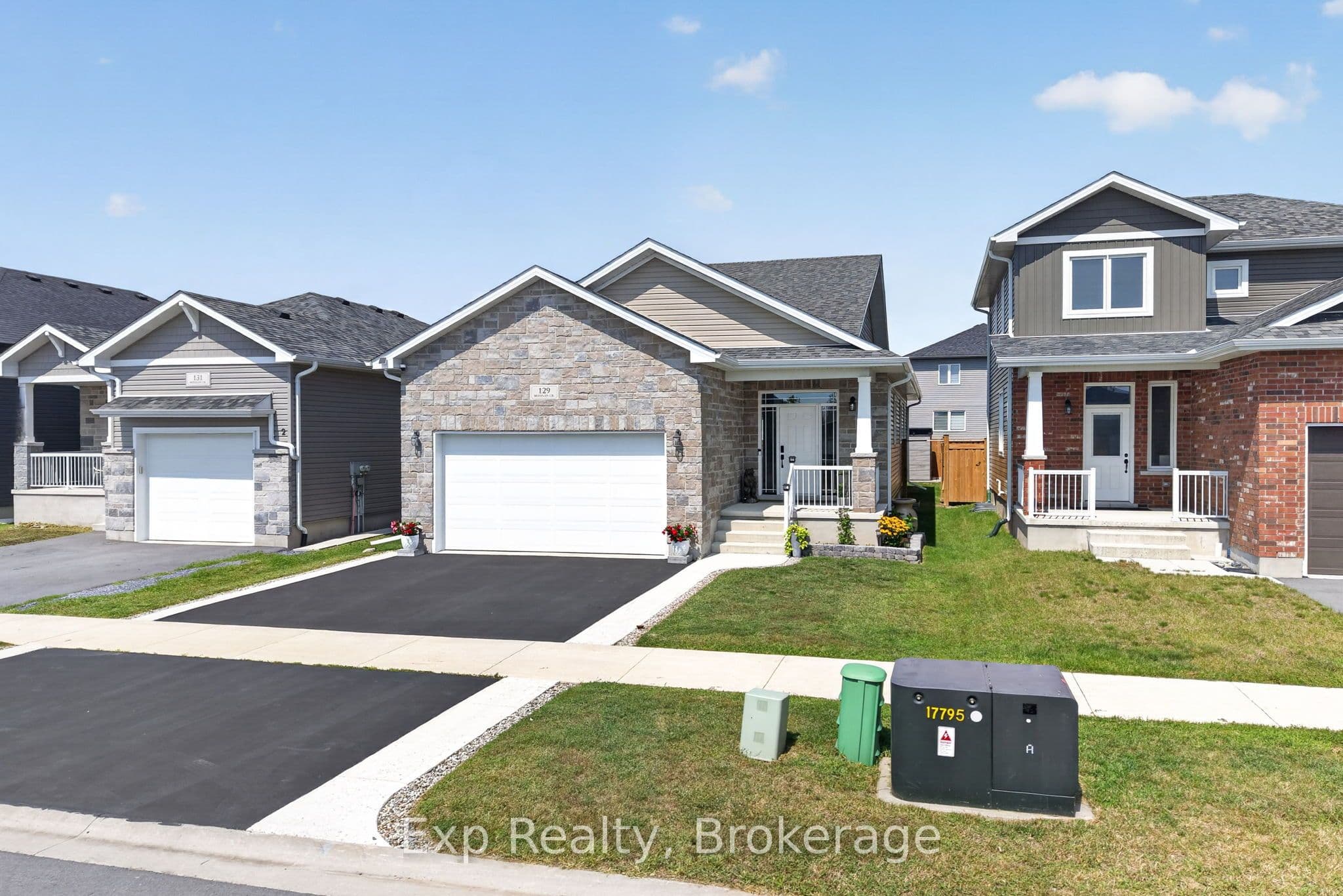 129 Brennan Crescent, Loyalist, ON K0H 2H0