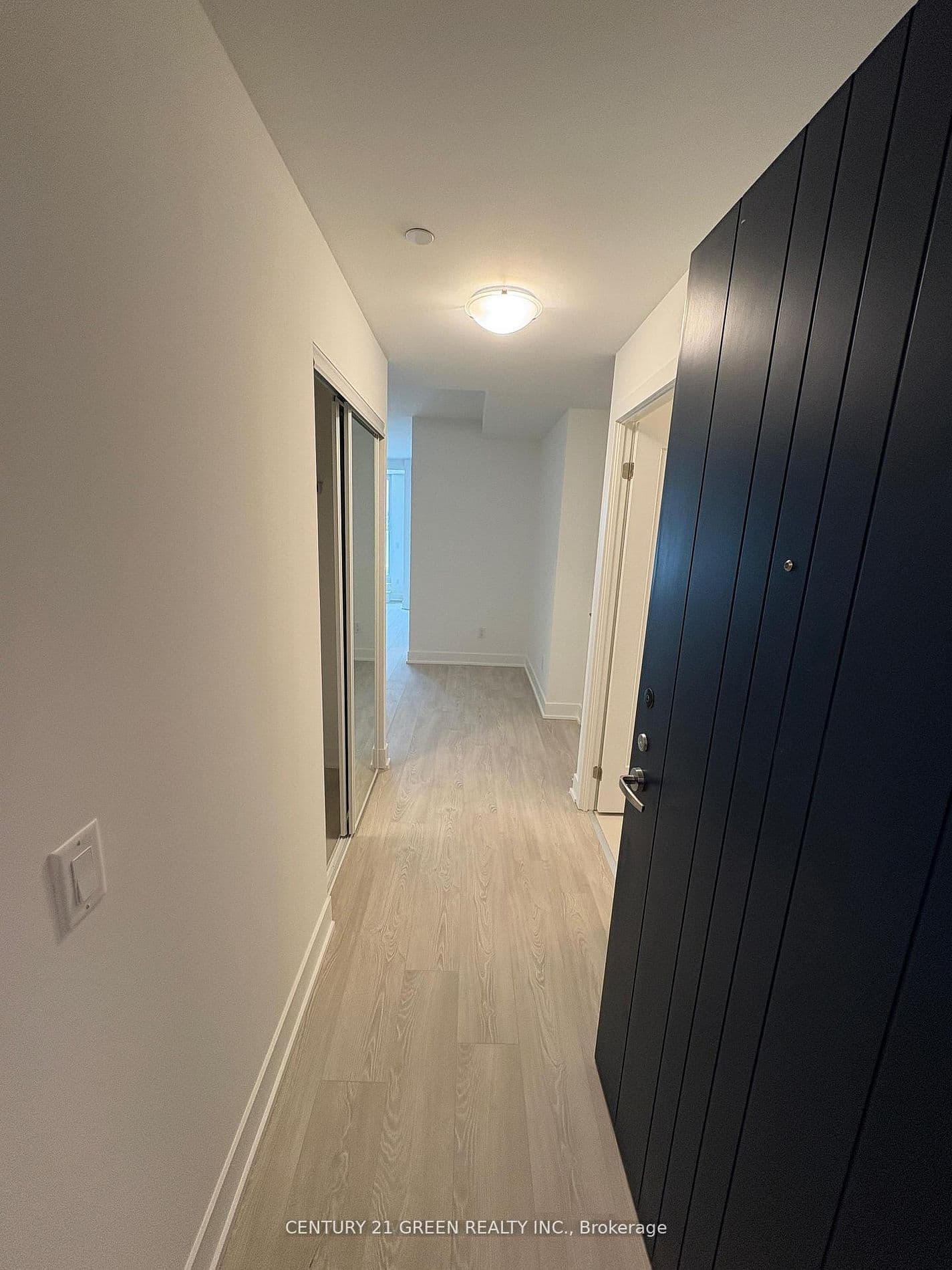 2545 Simcoe Street N 219, Oshawa, ON L1L 0W3