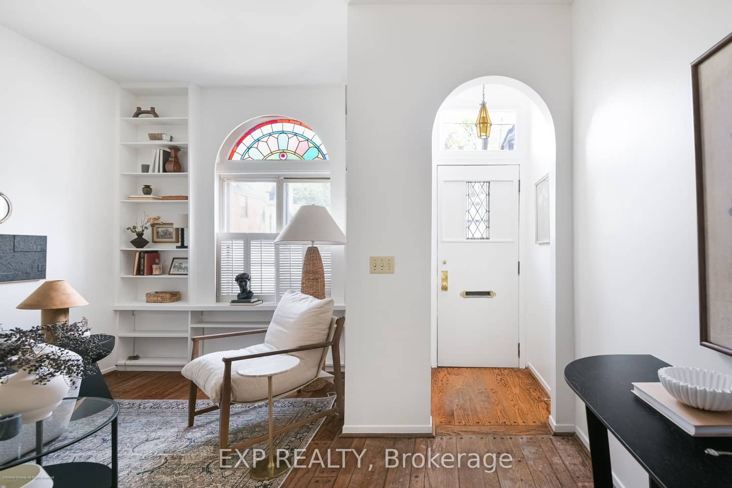 29 Belmont Street, Toronto, ON M5R 1P9