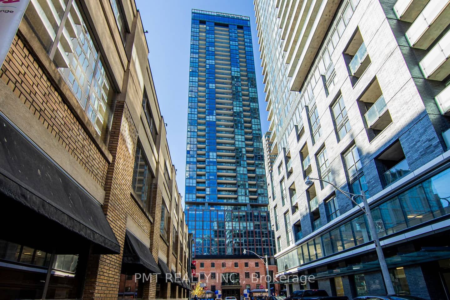 88 Blue Jays Way 4006, Toronto, ON M5V 0L7