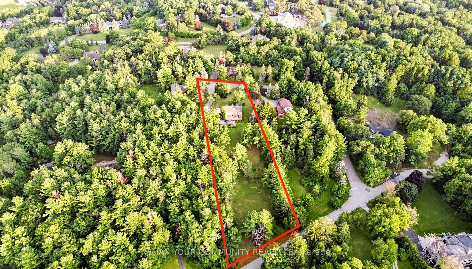 243 Ridge Road, Aurora, ON L4G 0M3