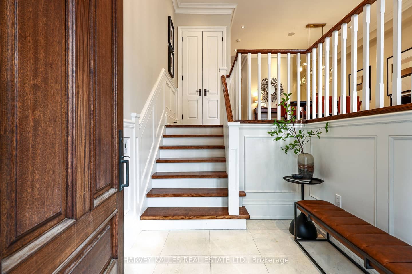 344 Fairlawn Avenue, Toronto, ON M5M 1T6