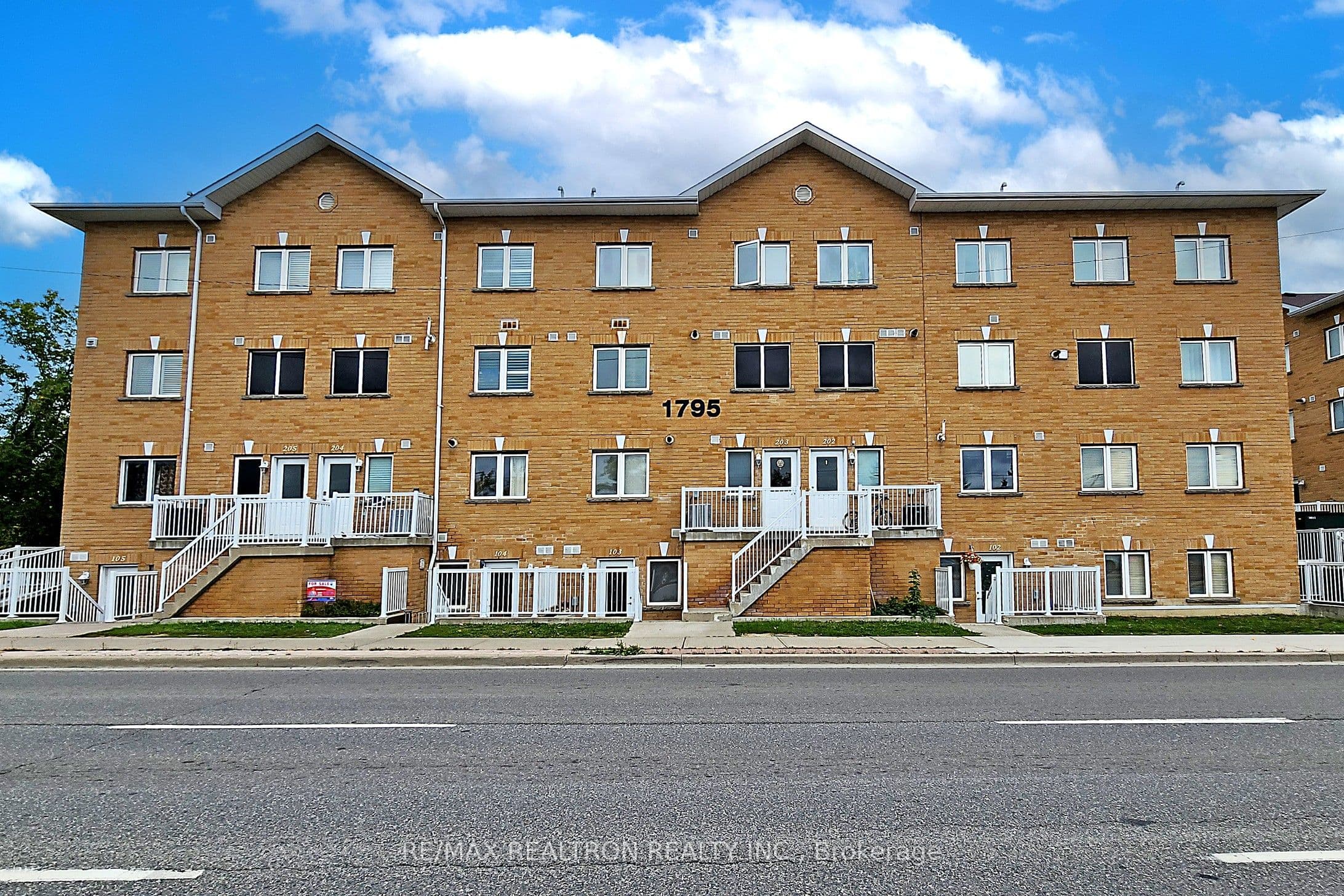 1795 Markham Road 106, Toronto, ON M1B 2Z7