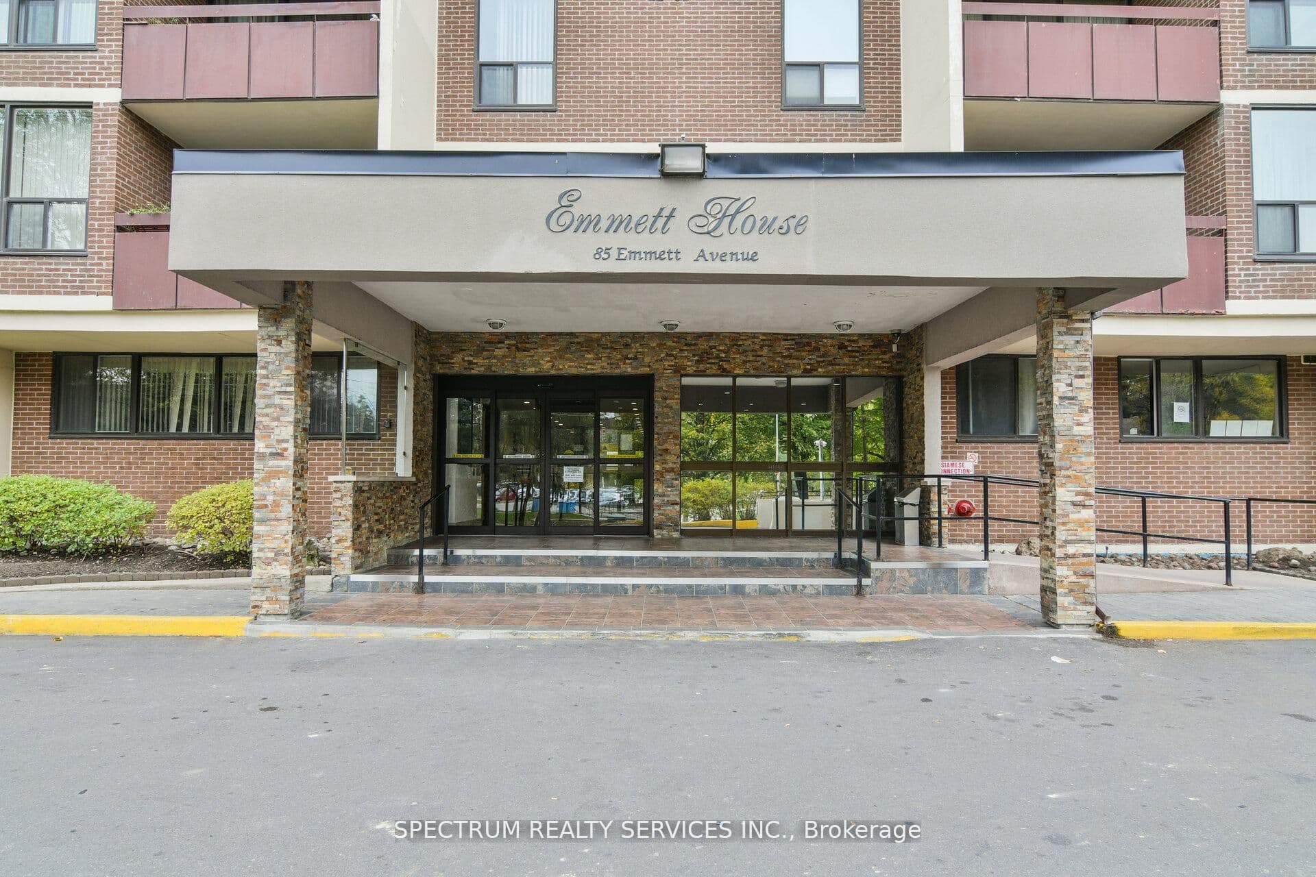 85 Emmett Avenue 1210, Toronto, ON M6M 5A2