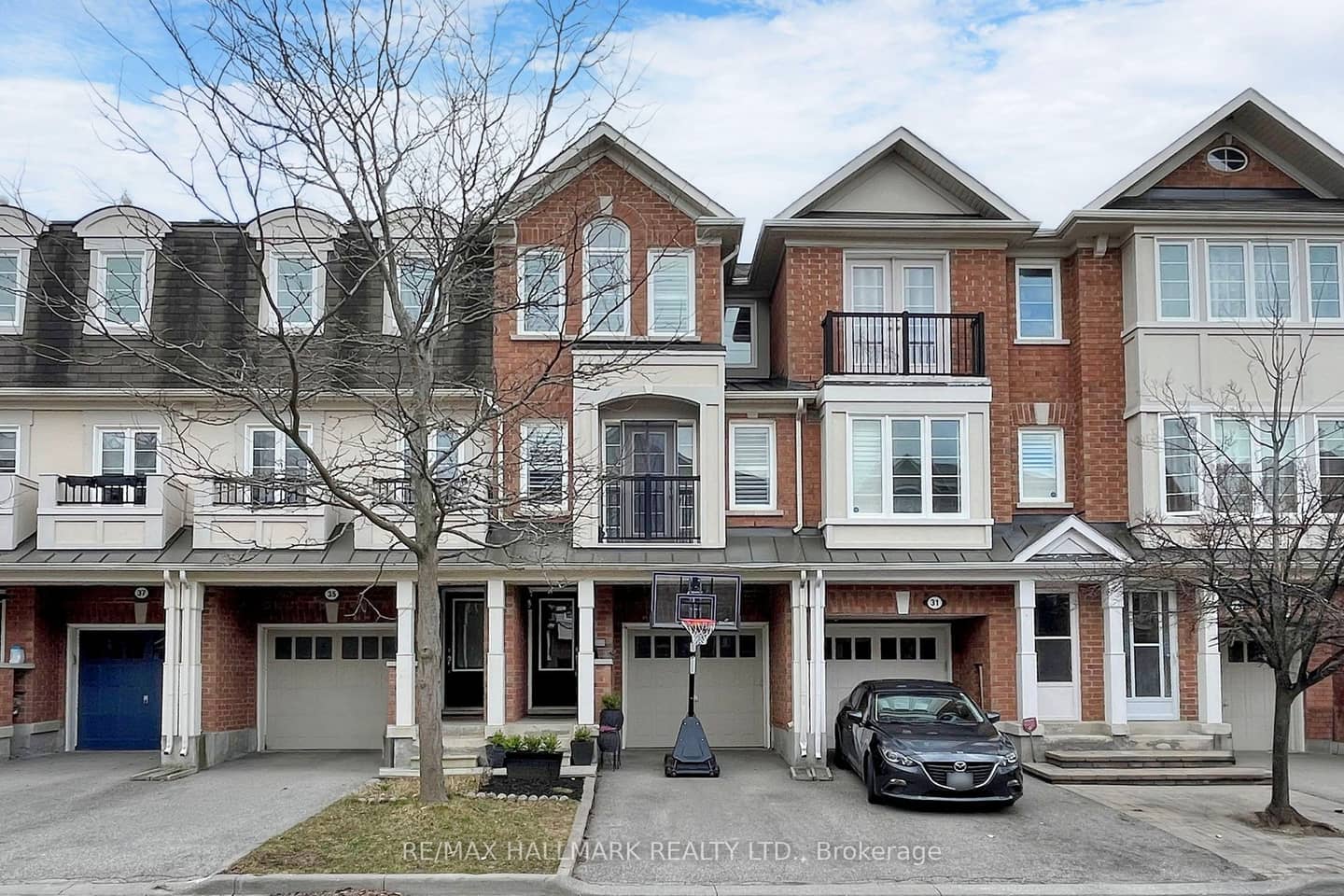 33 Ferguson Street, Toronto, ON M1L 0C9