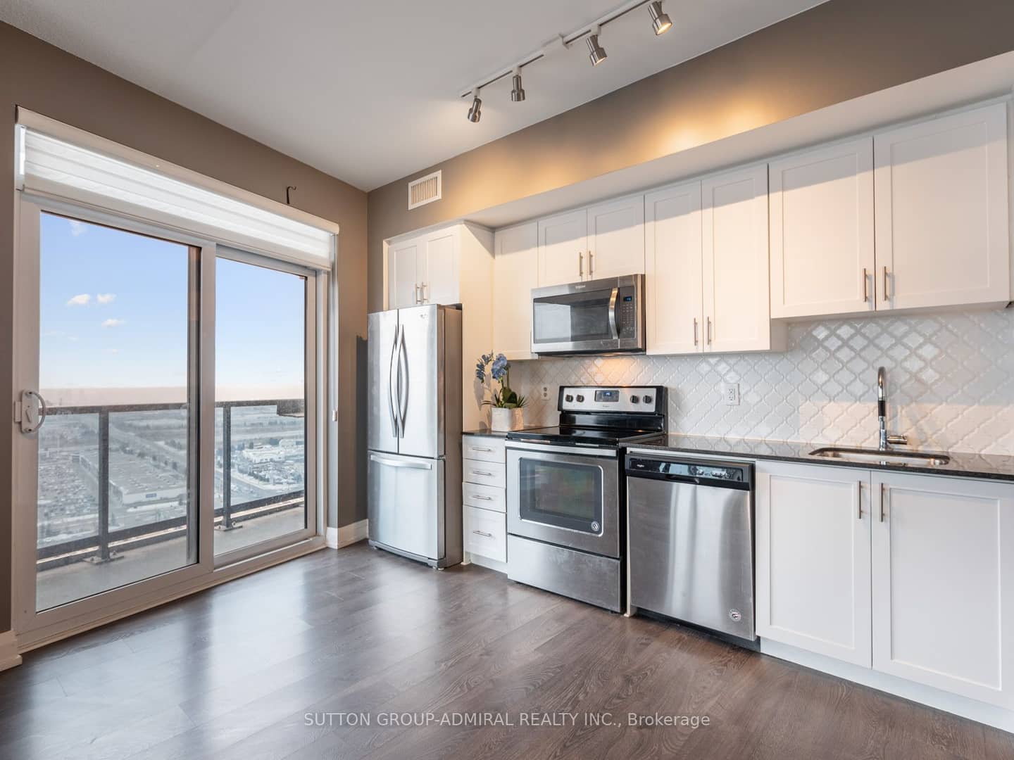 3600 Highway 7 2908, Vaughan, ON L4L 0G7