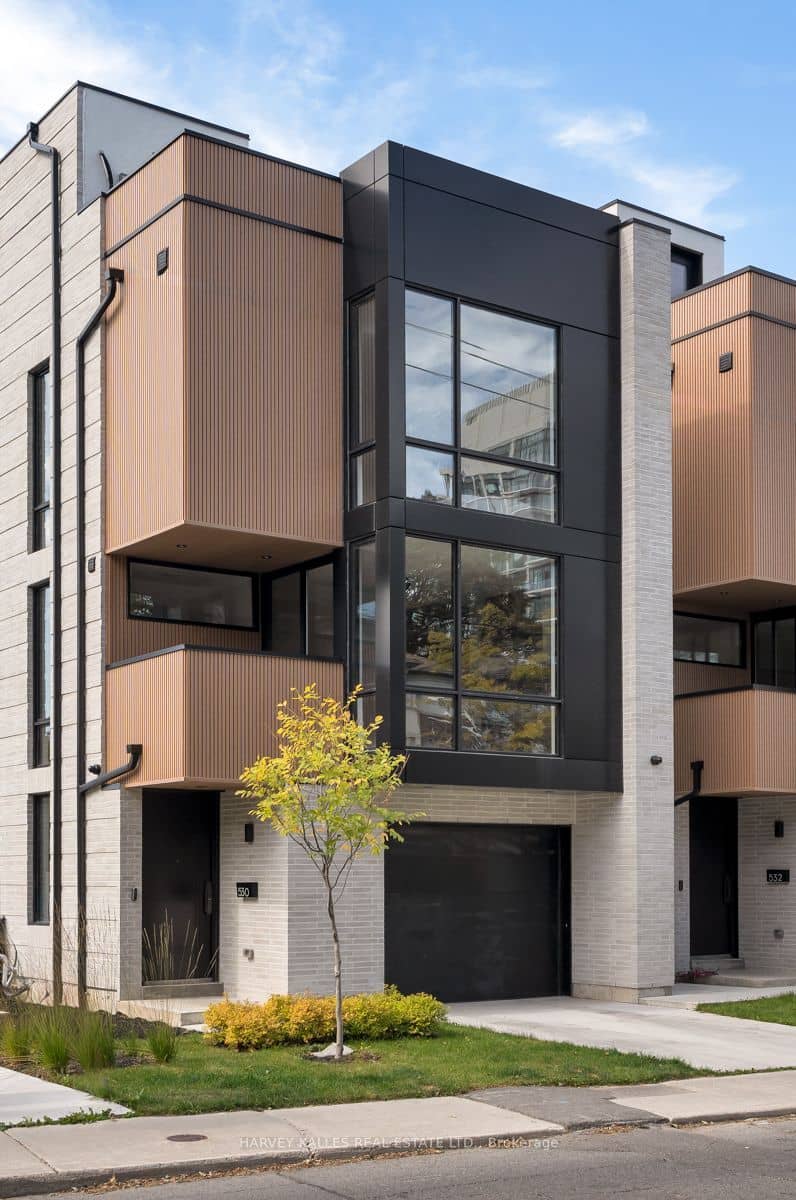 530 Duplex Avenue, Toronto, ON M4R 1E6