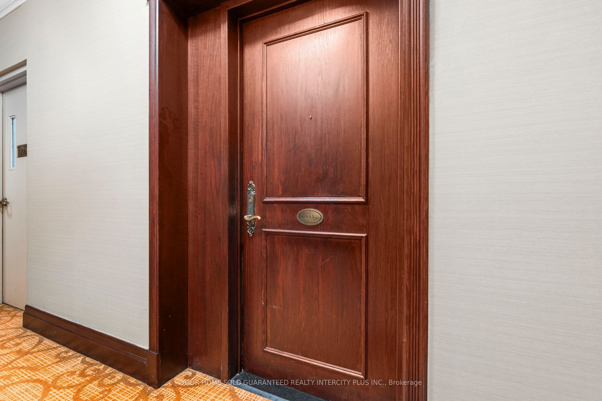 1 Clairtrell Road 811, Toronto, ON M2N 7H6