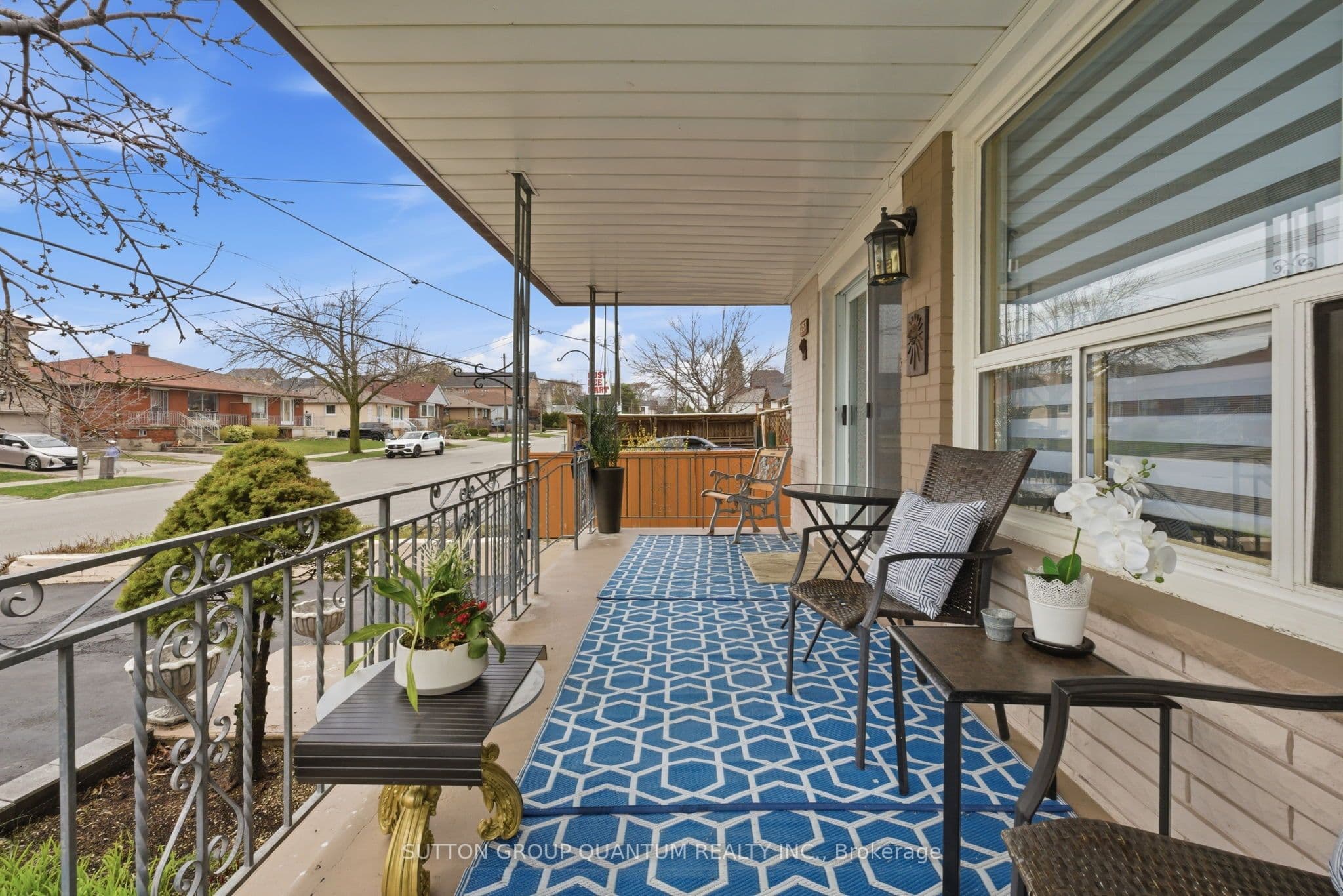 1257 Alexandra Avenue, Mississauga, ON L5E 2A7