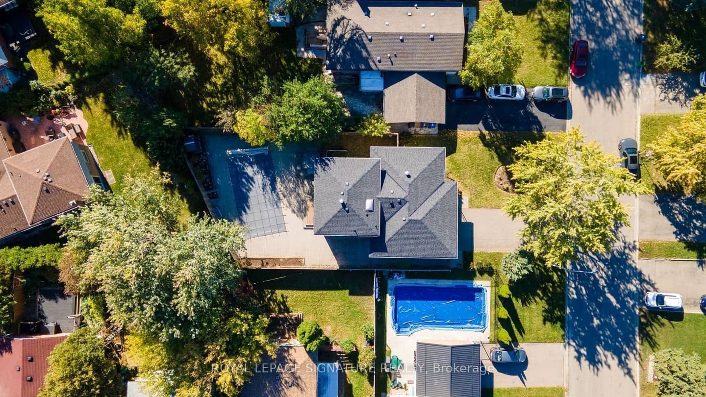 72 Cavendish Crescent, Brampton, ON L6T 1Z4
