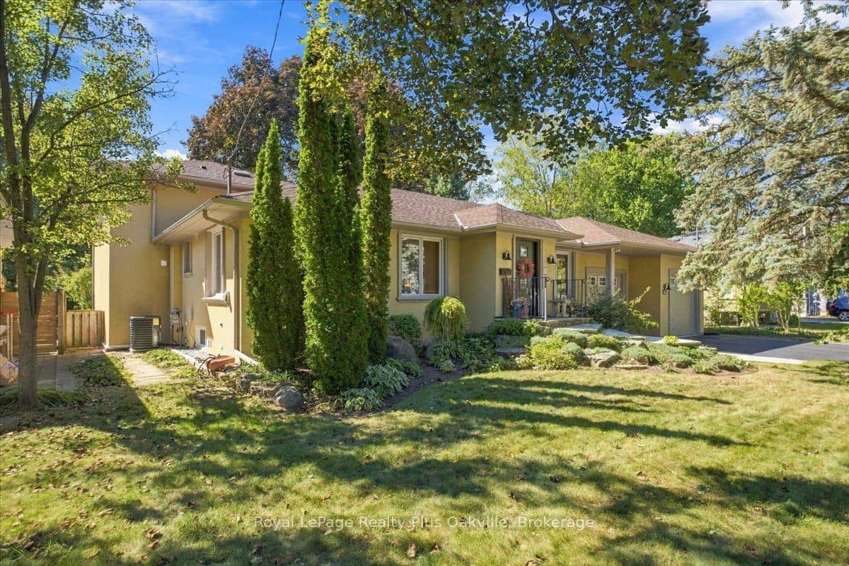 362 Winston Road, Oakville, ON L6L 4W5